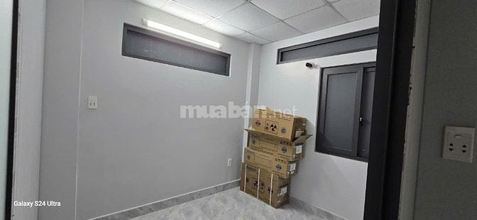 Cho thuê nhà nguyên căn hẻm Phan Đình Phùng Phường 17 Phú Nhuận