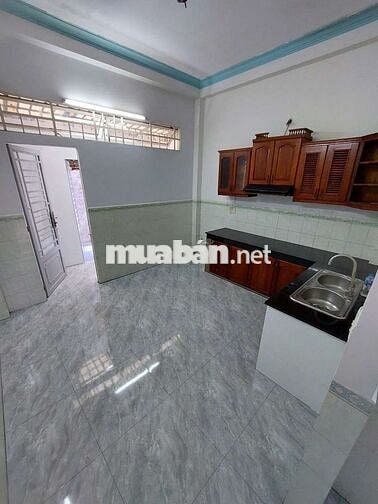 Cho thuê nhà nhà 3 tấm đường nội bộ 13tr