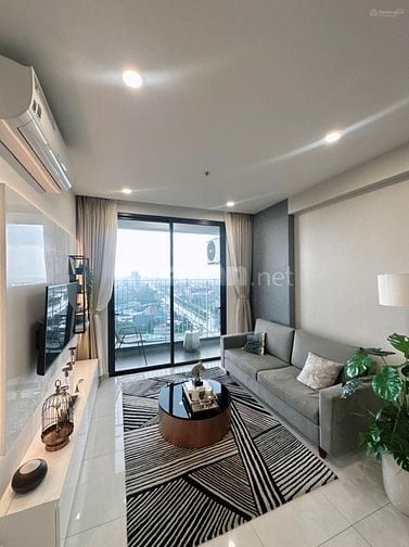 Căn hộ 2PN-2WC sắp bàn giao mặt tiền quốc lộ 13, DIAMOND BOULEVARD