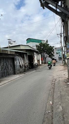 Bán nhà đường Kinh Dương Vương quận Bình Tân, 80m2, 2 tầng, 8.x tỷ