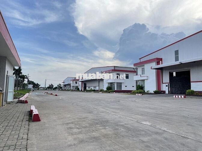 Cho thuê xưởng 3.000m2 mới xây , trần cao 7.5m , ngoài KCN Hiệp Phước