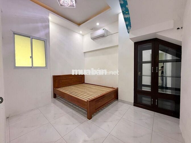 Chính chủ cho thuê phòng sát TTTM Gigamall, full nội thất