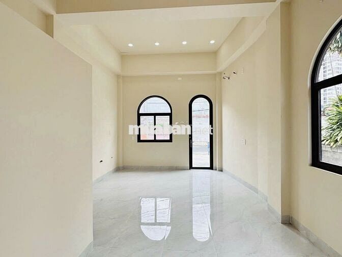 CHÍNH CHỦ CHO THUÊ MẶT BẰNG 75 M2 - LINH TÂY THỦ ĐỨC - CÓ CHỖ Ở LẠI