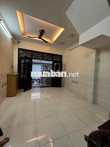 Bán Nhà 1/ Nguyễn Văn Khối P11. 4x13. trệt 3 lầu. sân thượng. chỉ 6.89