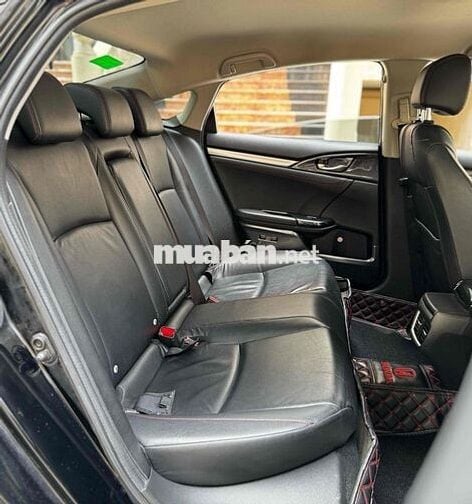 Honda Civic 2019 RS Đen 50.000 km