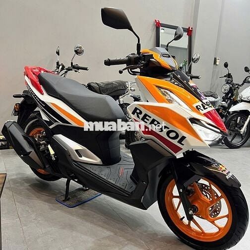 Honda Vario 160 Abs Repsol 2400 km