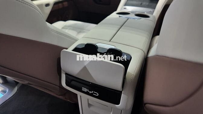 ✅ BYD M9 Hybrid - Ưu đãi hấp dẫn trong tháng