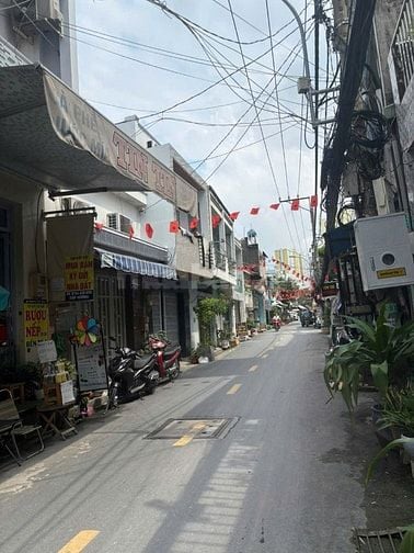 Nhà 2 MTKD Nguyễn Quý Yêm Bình Tân – Đường 8m, 1 Trệt 1 Lầu, Giá Tốt