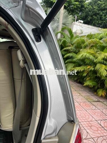 Toyota Innova 2010 G