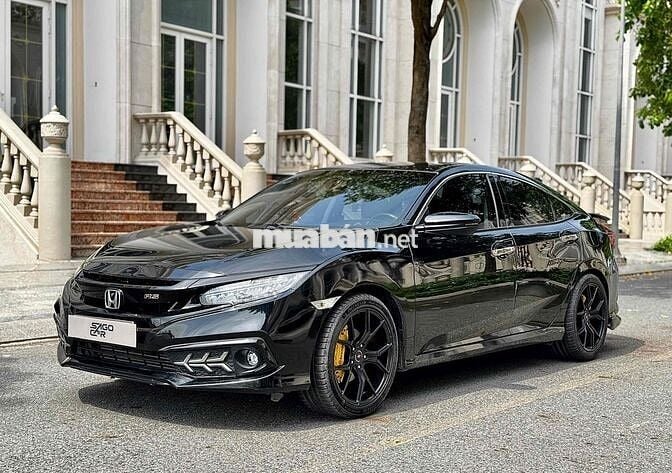Honda Civic 2019 RS Đen 50.000 km