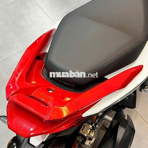 Honda Vario 160 Abs Repsol 2400 km