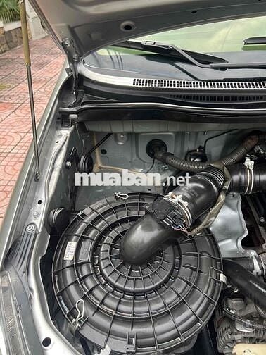 Toyota Innova 2010 G