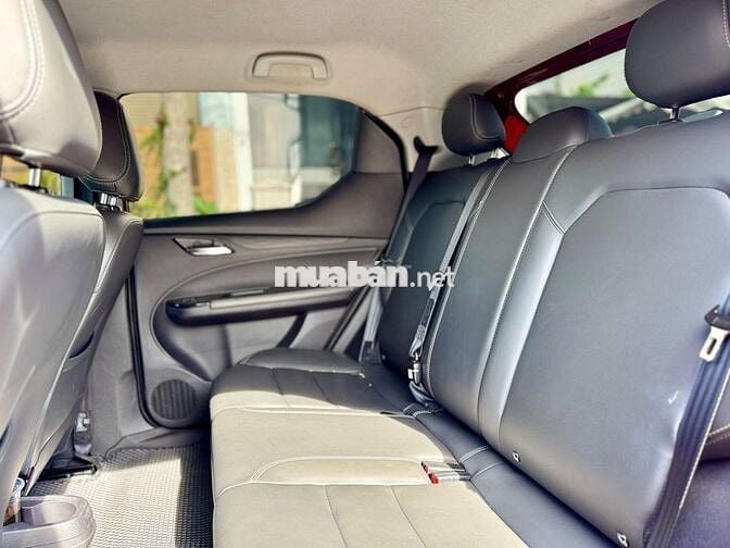 VinFast VF5 Plus 2024 - Màu đỏ - 7v1km - Mua pin