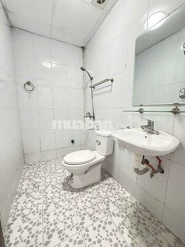 Bán căn hộ chung cư kim văn kim lũ. 64M,2 ngủ 2 wc. Giá 4.95 tỷ.