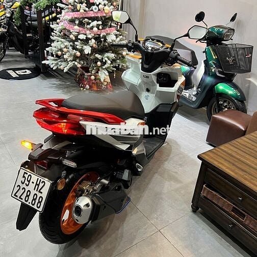 Honda Vario 160 Abs Repsol 2400 km