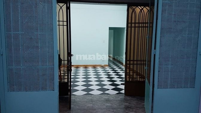 CHÍNH CHỦ CẦN BÁN NHÀ CẤP 4 -NGAY SAU BẾN XE AN SƯƠNG