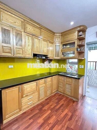 Bán căn hộ chung cư kim văn kim lũ. 64M,2 ngủ 2 wc. Giá 4.95 tỷ.