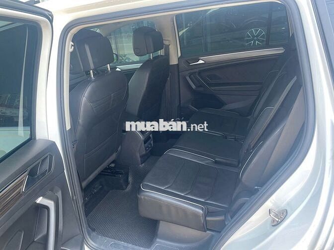 Volkswagen Tiguan Trắng 59929 km