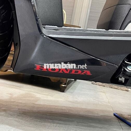 Honda Vario 160 Abs Repsol 2400 km