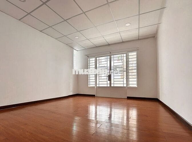 Nhà Nguyên Căn Hẻm Xe Hơi Đường Bà Hom - 3PN 2WC - 7.4x11m