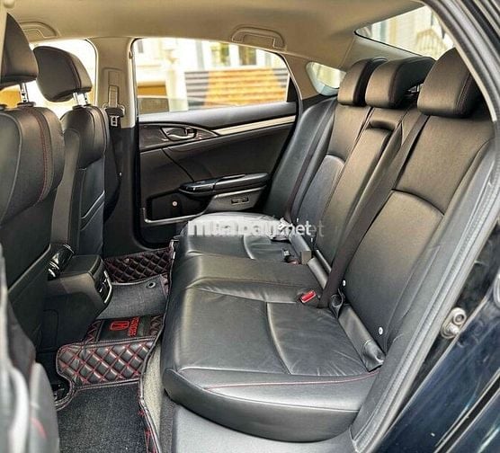 Honda Civic 2019 RS Đen 50.000 km