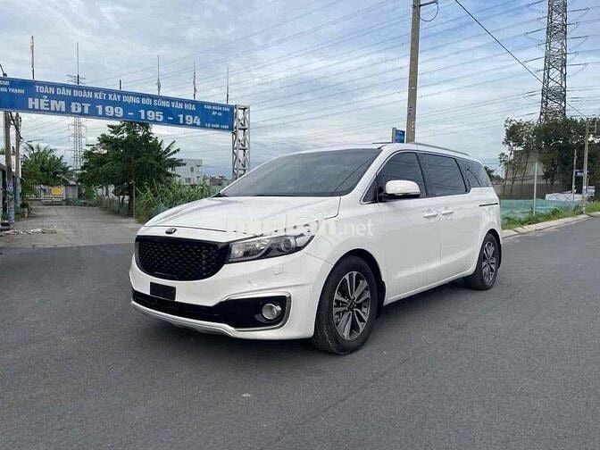 Kia Sedona 2016 Full Dầu. xe gia đình. cực đẹp.