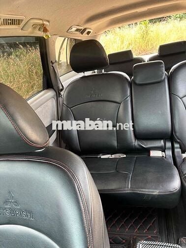 Mitsubishi Grandis 2007 Đen