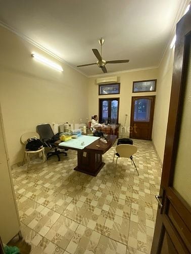 Cho thuê NHÀ LÀM VĂN PHÒNG, LỚP HỌC TẠI NGUYỄN PHONG SẮC