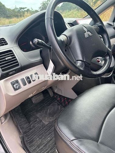 Mitsubishi Grandis 2007 Đen