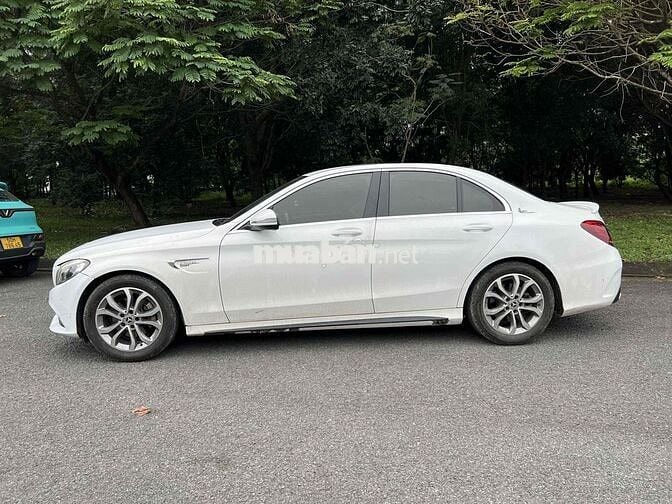 Mercedes Benz C Class 2017 C200