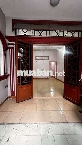 BÁN NHÀ 2 MẶT HUỲNH THỊ HAI VỊ TRÍ ĐẸP, Q 12,CHỈ 55TR/M2 DT68M² (4×17)