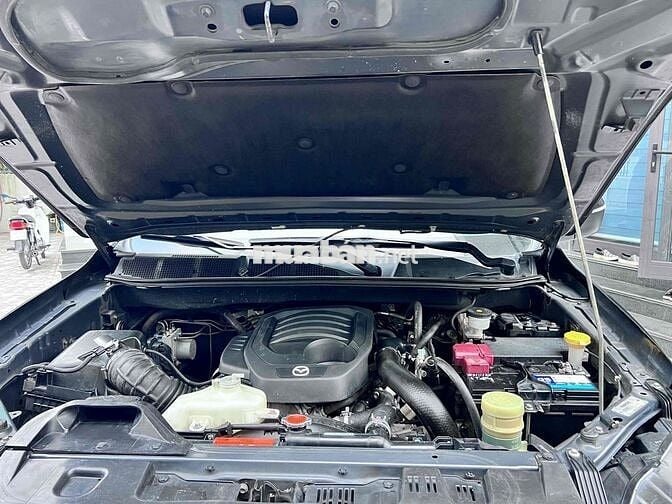 Mazda BT 50 2021 2.2 MT