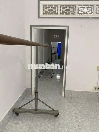 BÁN NHÀ TRỆT - LẦU ĐÚC - 2 MẶT TIỀN - THÔNG THOÁNG