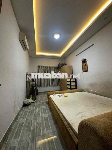 đến hẹn lại lên 1 siêu phẩm nhà q1