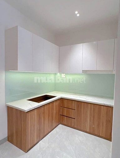 Bán nhà phong thuỷ tốt ở phố lồng đèn Lương Nhữ Học giá 1tỷ8 sổ riêng