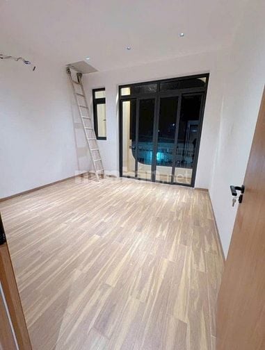 Bán nhà phong thuỷ tốt ở phố lồng đèn Lương Nhữ Học giá 1tỷ8 sổ riêng