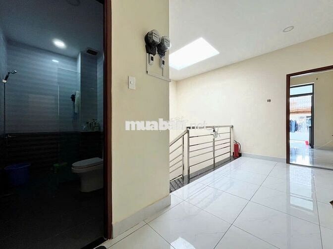 Phòng cửa sổ Phạm hùng nối dài Full nội thất nội khu an ninh