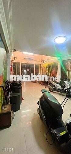 Hiếm Nhà Hẻm 8M, 70M2, 5 Tầng, Trung Tâm Quận 1, Nguyễn Trãi.