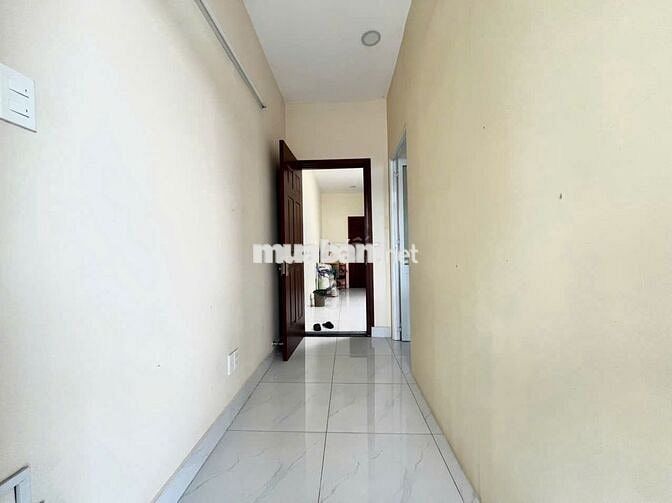 Phòng cửa sổ Phạm hùng nối dài Full nội thất nội khu an ninh