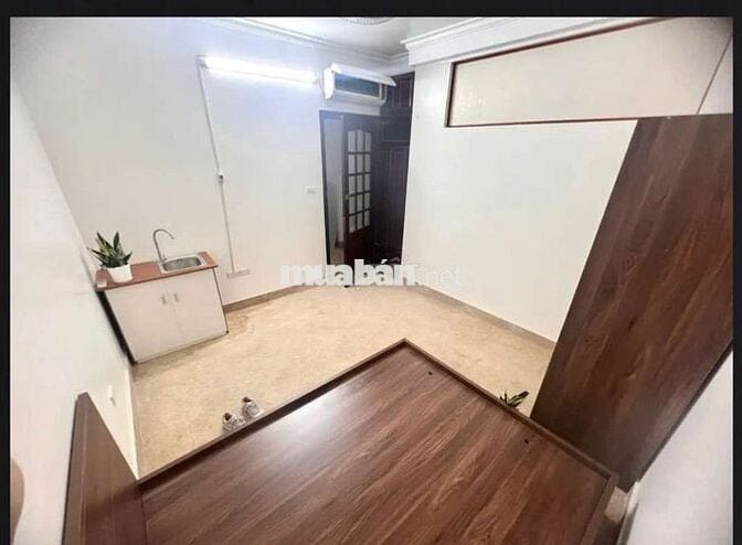 Tôi cần bán nhà mặt ngõ ô tô Trường Chinh 5tầng full nội thất