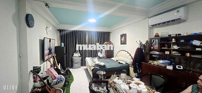 Hiếm Nhà Hẻm 8M, 70M2, 5 Tầng, Trung Tâm Quận 1, Nguyễn Trãi.