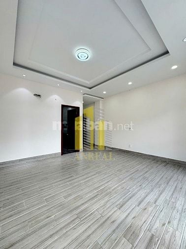 🏢 CHO THUÊ NHÀ VĂN PHÒNG HẦM, THANG MÁY, 5 LẦU – GIÁ CHỈ 30 TRIỆU