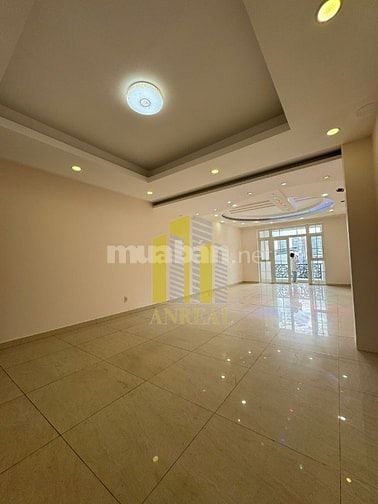 🏢 CHO THUÊ NHÀ VĂN PHÒNG HẦM, THANG MÁY, 5 LẦU – GIÁ CHỈ 30 TRIỆU