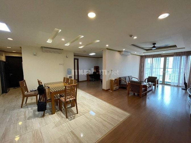 Bán gấp căn hộ Mandarin Garden,125 triệu/m2,140m, Cầu Giấy, siêu rẻ