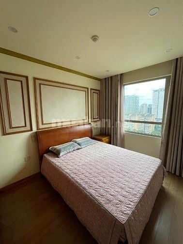 Bán gấp căn hộ Mandarin Garden,125 triệu/m2,140m, Cầu Giấy, siêu rẻ