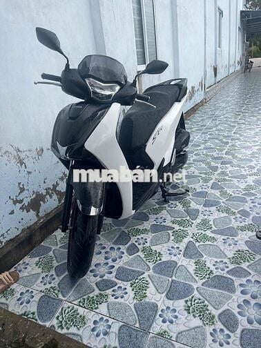 Honda SH Trắng đen ABS Mướt Đẹp