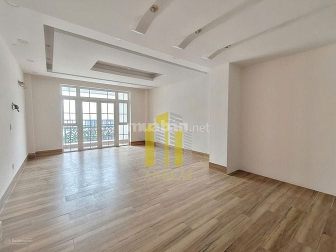 🏢 CHO THUÊ NHÀ VĂN PHÒNG HẦM, THANG MÁY, 5 LẦU – GIÁ CHỈ 30 TRIỆU