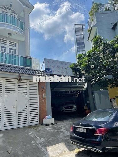 Bán nhà 247 m2 chính chủ tại khu vực đường Lê Cơ, Bình Tân giá 19 tỉ