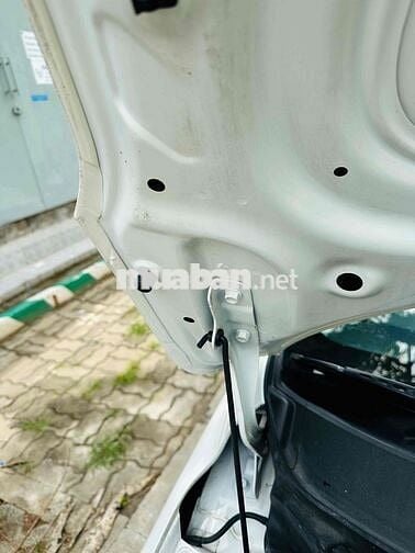 Hyundai Grand i10 Trắng 5 chỗ 2022