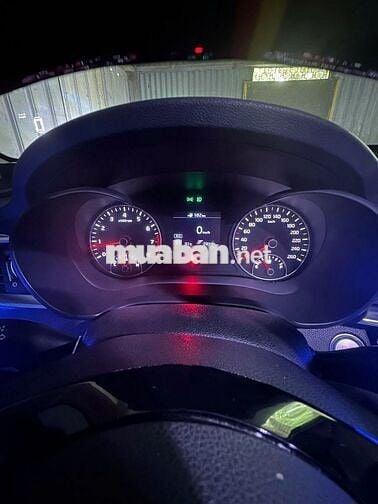 Kia Optima 2020 2.0 GAT Luxury - 24000 km